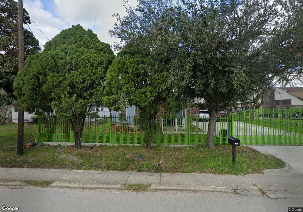 2401 Turner Dr, Houston, TX 77093 - photo 1