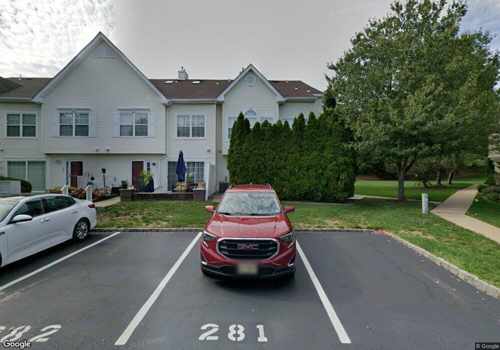 50 Madison Ct unit 40, Tinton Falls, NJ 07712 - photo 1