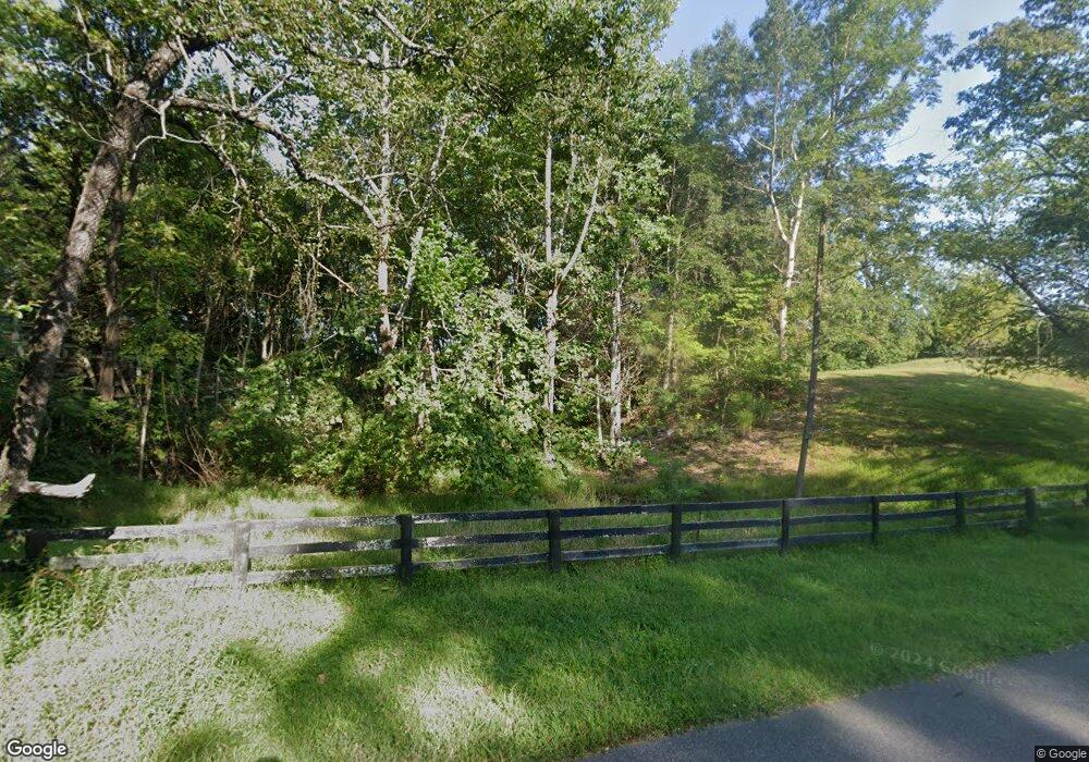 118 Battle Mountain Rd, Amissville, VA 20106 - photo 1