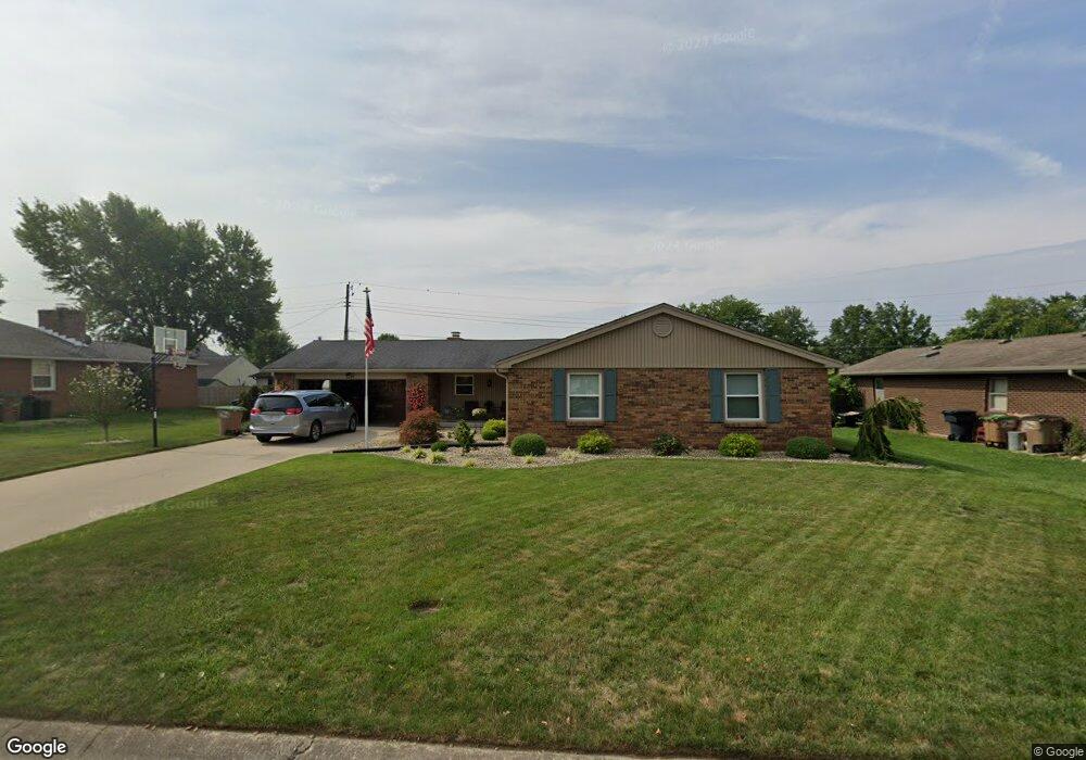 4645 Chapel Dr, Columbus, IN 47203 - photo 1