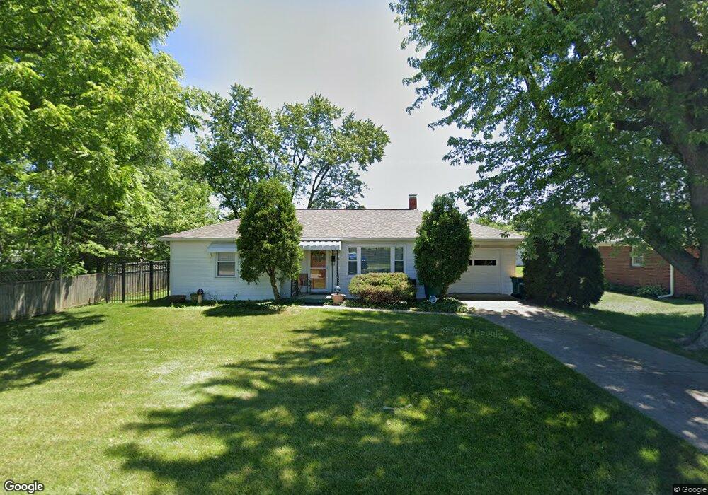 207 Southmore St, Plainfield, IN 46168 - photo 1