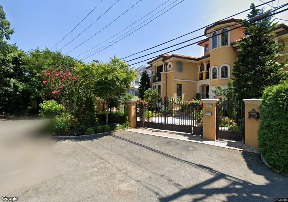 2-15 149th St, Whitestone, NY 11357 - photo 1