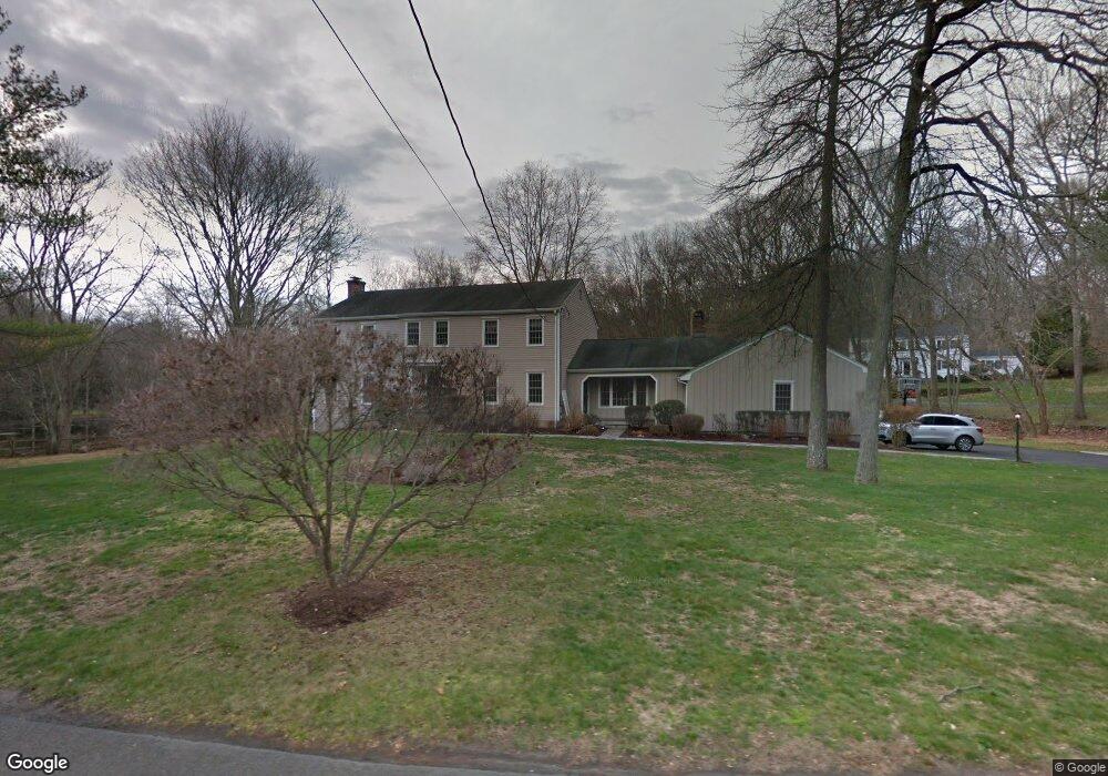 195 Fallowfield Rd, Fairfield, CT 06824 - photo 1