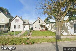 157 5th Ave, Moline, IL 61265