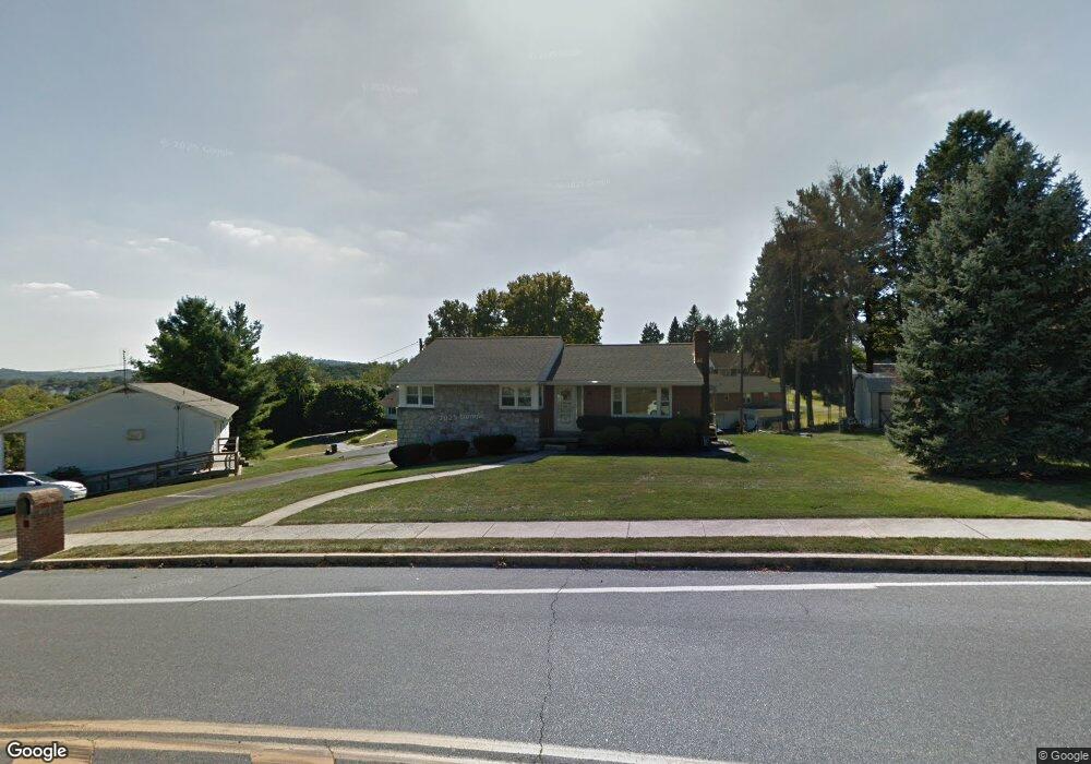 4012 Circle Ave, Reading, PA 19606 - photo 1