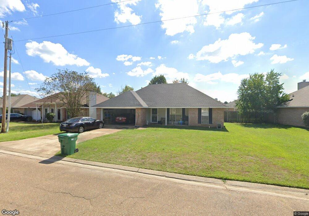 949 Bullrun Dr, Byram, MS 39272 - photo 1