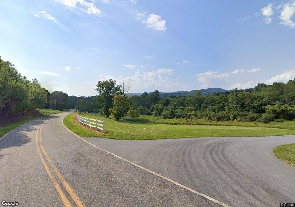 000 Hawks Nest Trail, Purlear, NC 28665 - photo 1