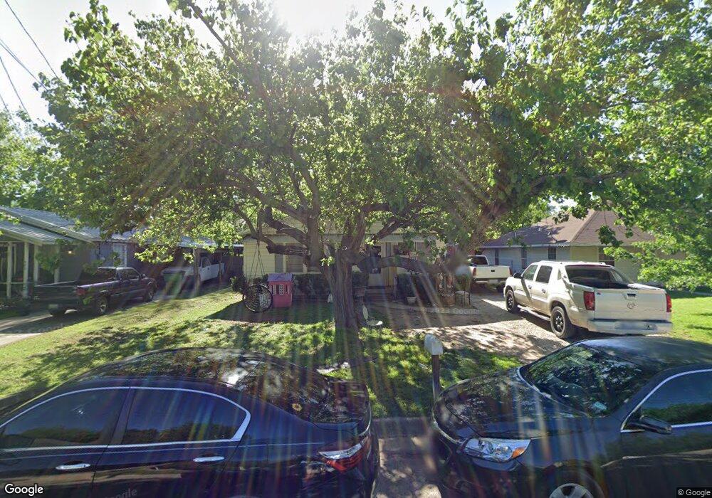 903 S Taylor St, Gainesville, TX 76240 - photo 1