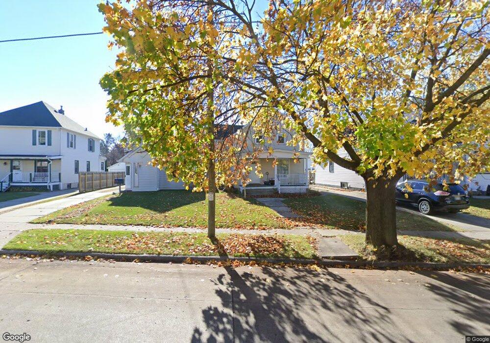 1845 Michigan Ave, Manitowoc, WI 54220 - photo 1