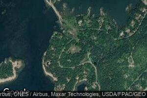 164 Island Ave, Spruce Head, ME 04859