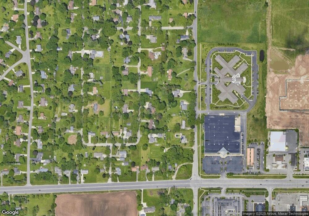 12136 E Greenfield Rd, Lansing, MI 48917 - photo 1