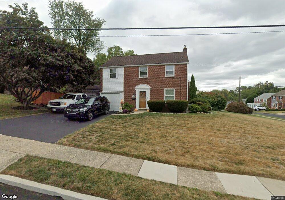 1800 Robinson Ave, Havertown, PA 19083 - photo 1
