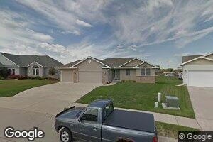 973 17th Ave, Silvis, IL 61282