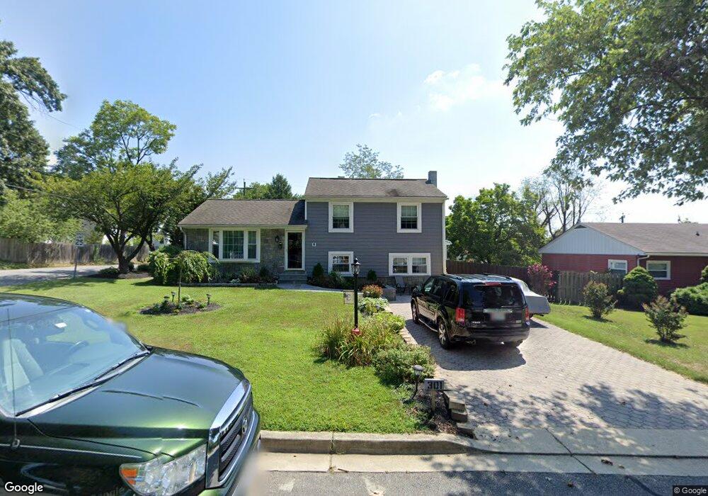 301 Sycamore Rd, Linthicum Heights, MD 21090 - photo 1