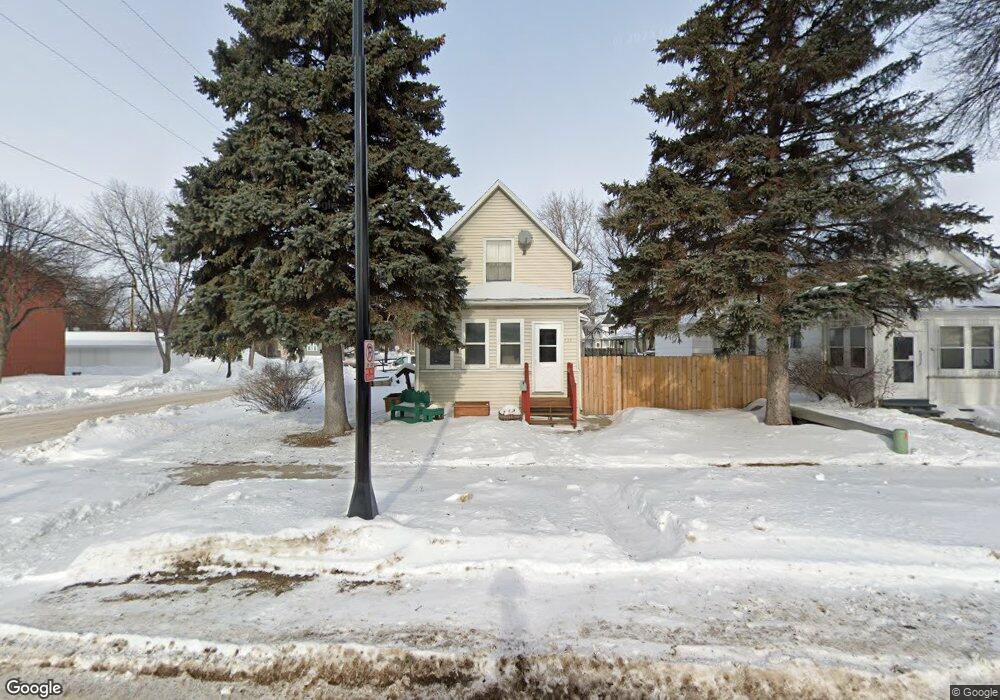 723 6th Ave N, Fargo, ND 58102 - photo 1