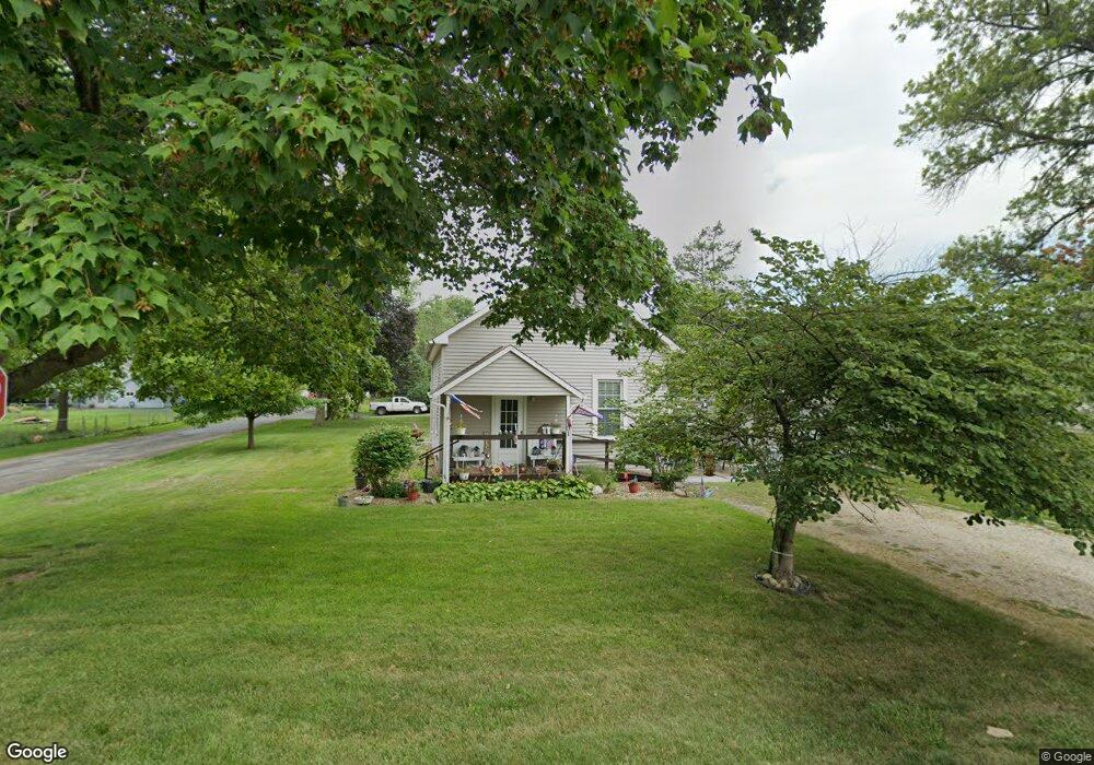 301 N Harrison St, Philo, IL 61864 - photo 1