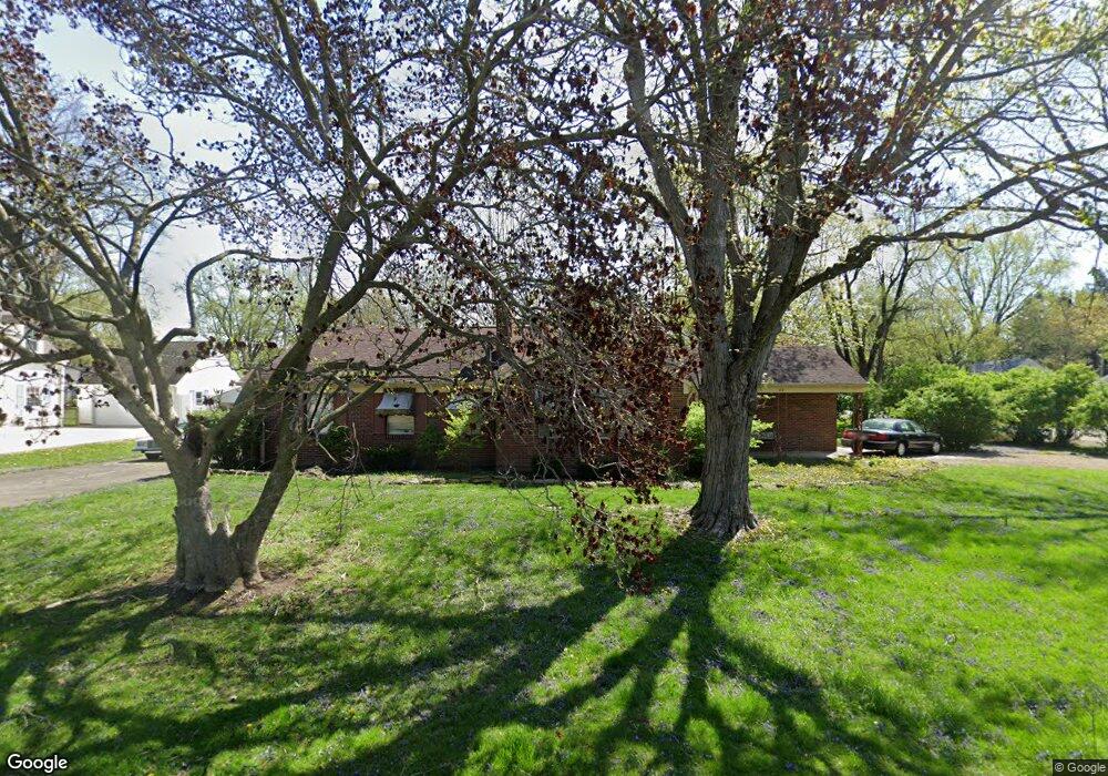 612 Pershing Dr, Anderson, IN 46011 - photo 1