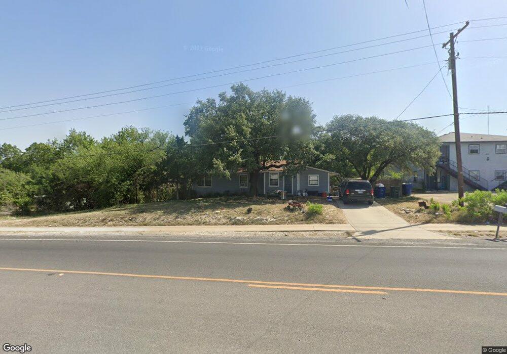 910 W Avenue B, Copperas Cove, TX 76522 - photo 1