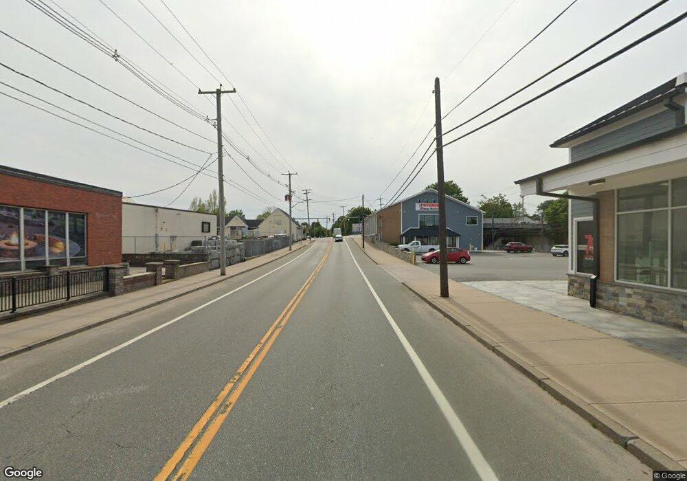 17 Oak St, Westerly, RI 02891 - photo 1