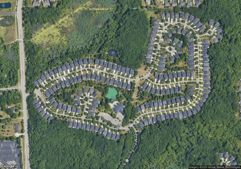 4005 Hillsdale Dr, Auburn Hills, MI 48326 - photo 1