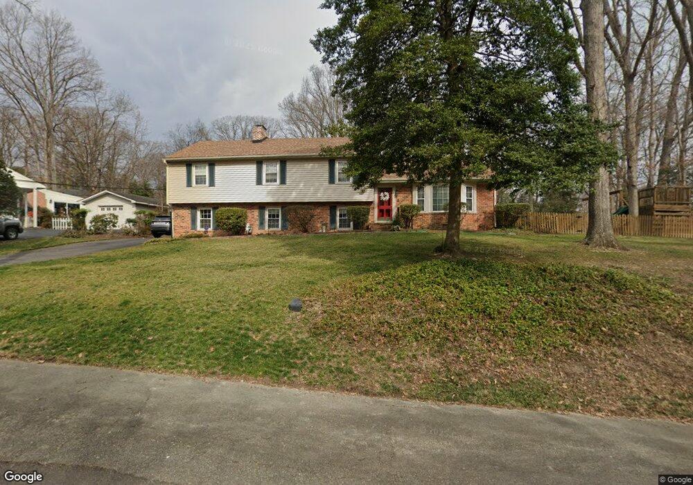 2867 Brixham Dr, North Chesterfield, VA 23235 - photo 1