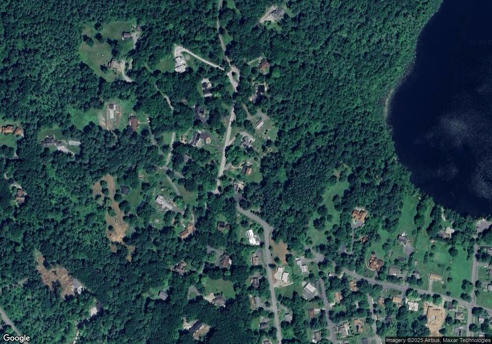 4 Lake View Rd, Great Barrington, MA 01230 - photo 1