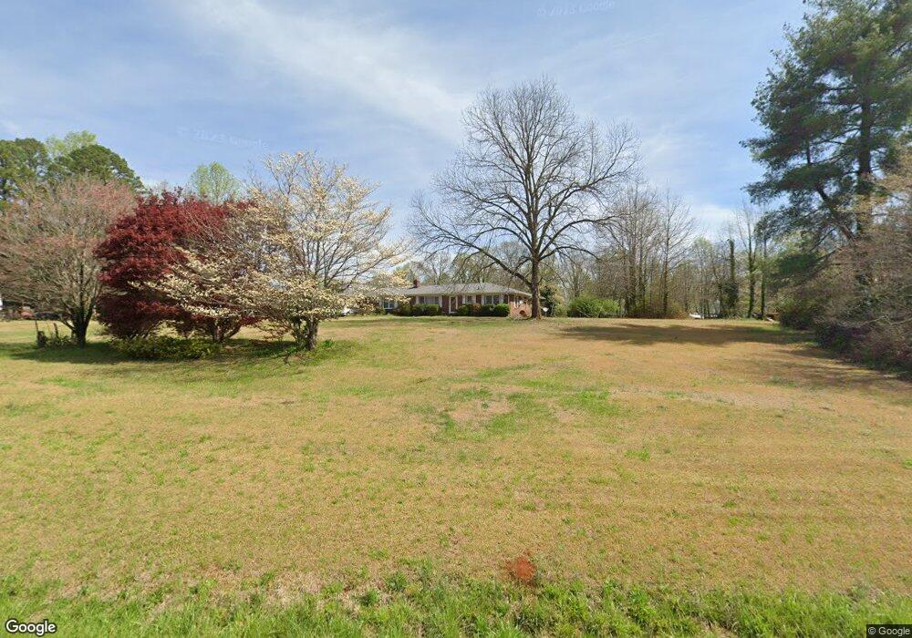 374 Fairfield Rd, Walhalla, SC 29691 - photo 1
