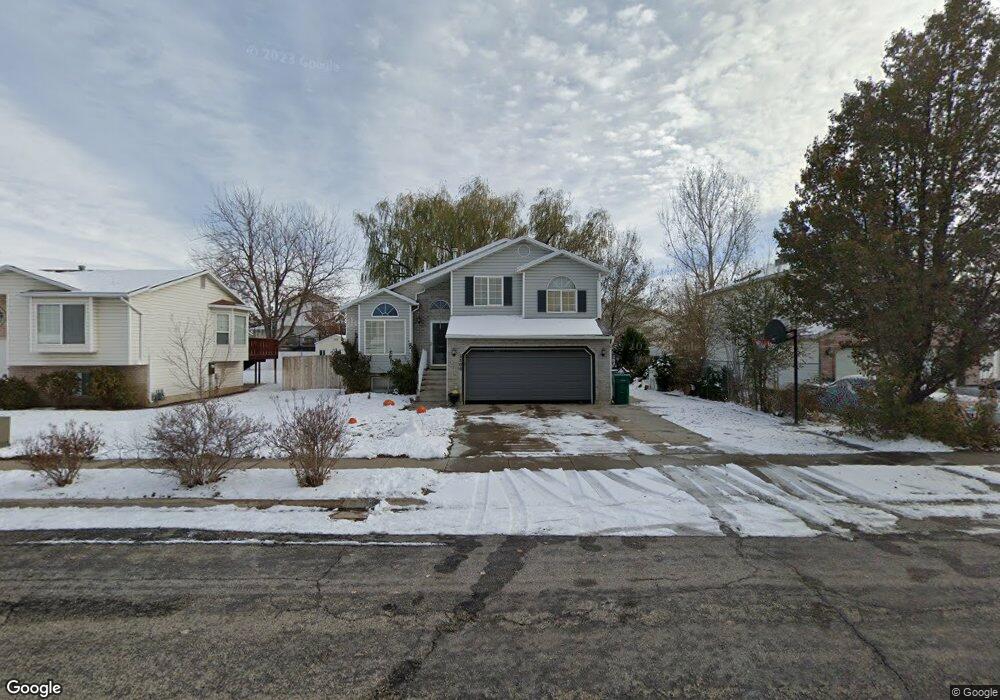 5504 S 3400 W, Roy, UT 84067 - photo 1