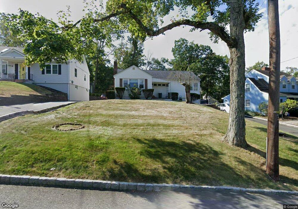 82 Lessing Rd, West Orange, NJ 07052 - photo 1