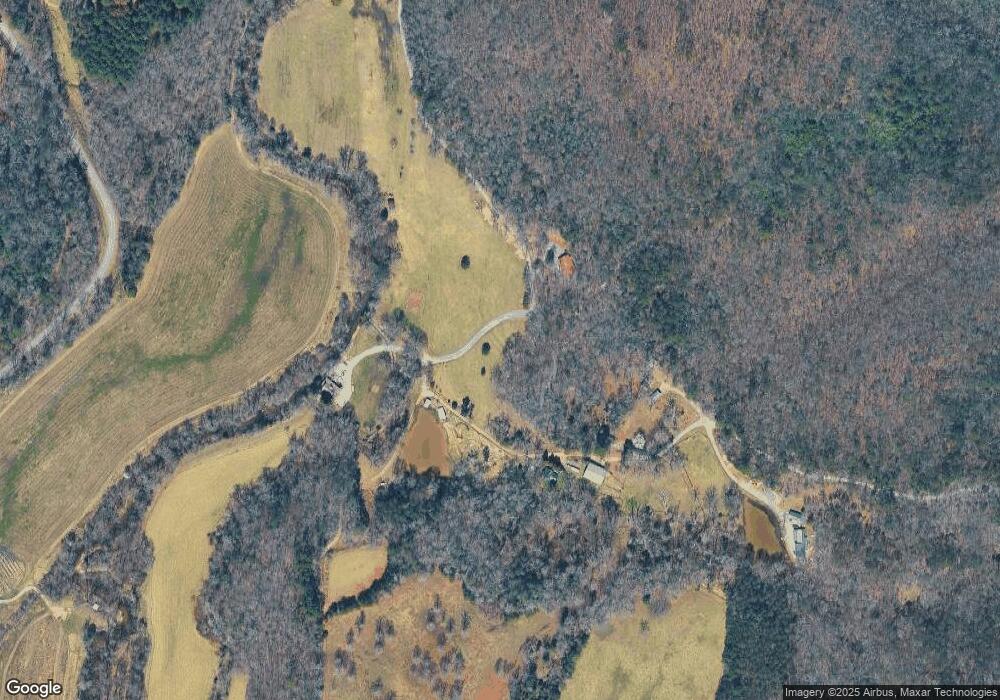 712 Deerberry Dr, Blue Ridge, GA 30513 - photo 1