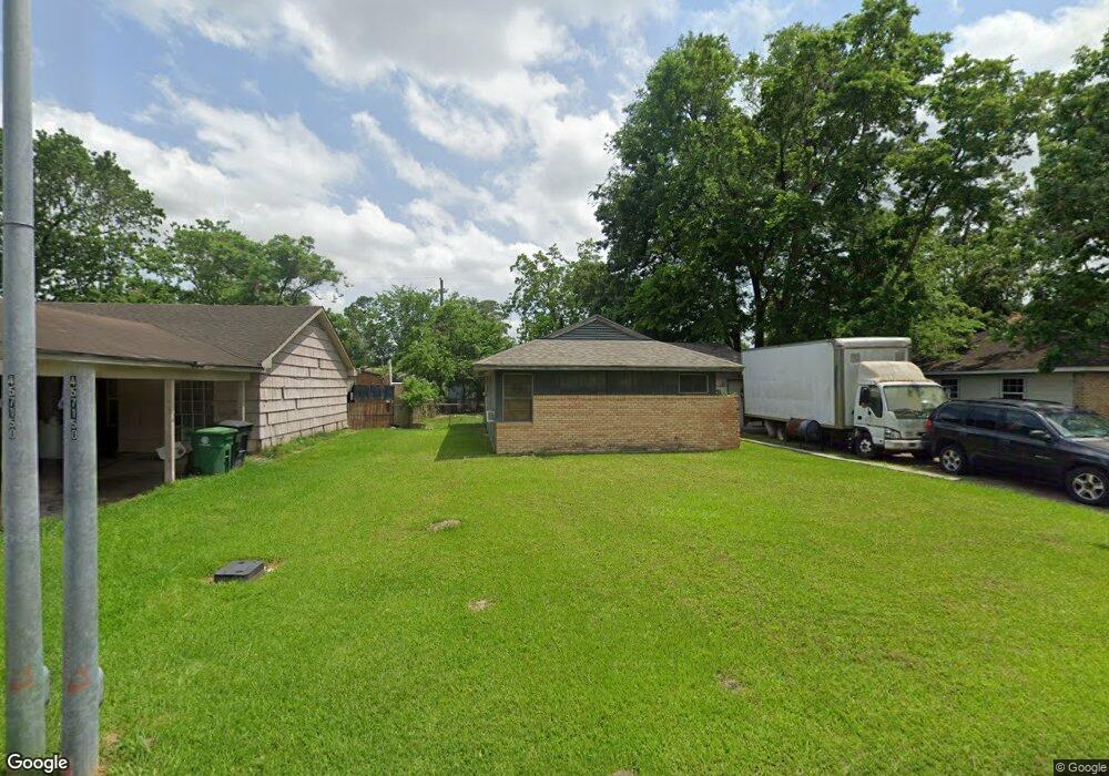 7318 Wiley Rd, Houston, TX 77016 - photo 1