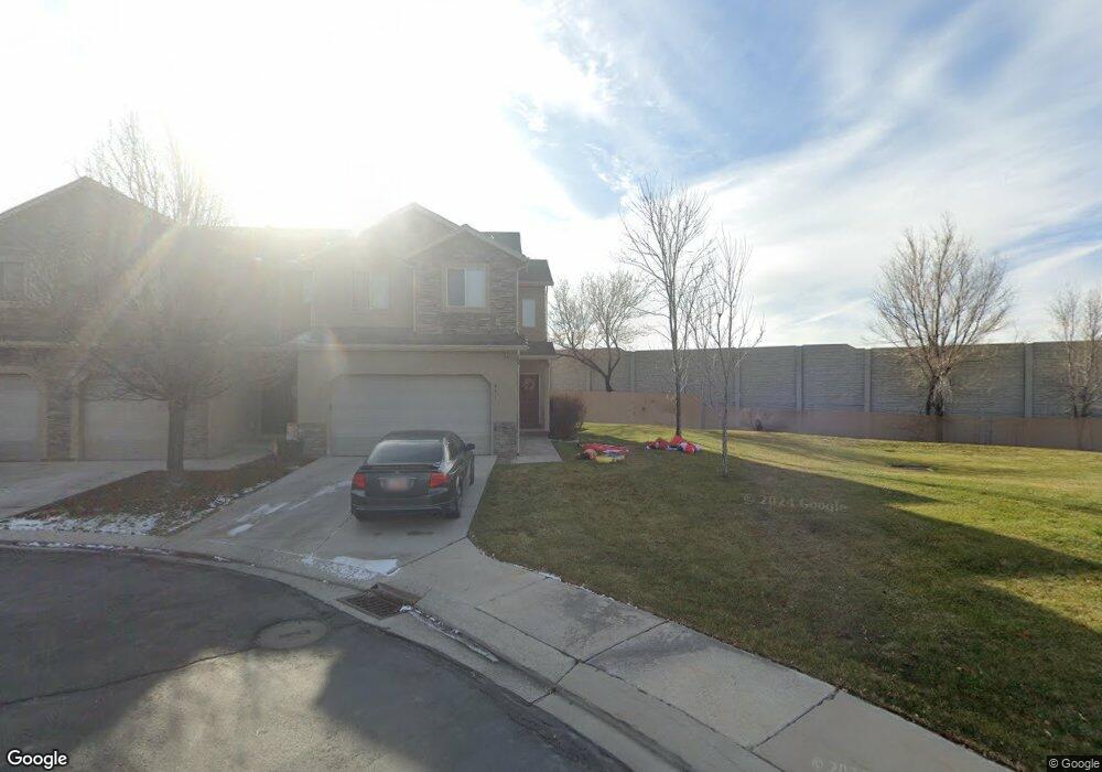 841 Hollow Ct, Lehi, UT 84043 - photo 1