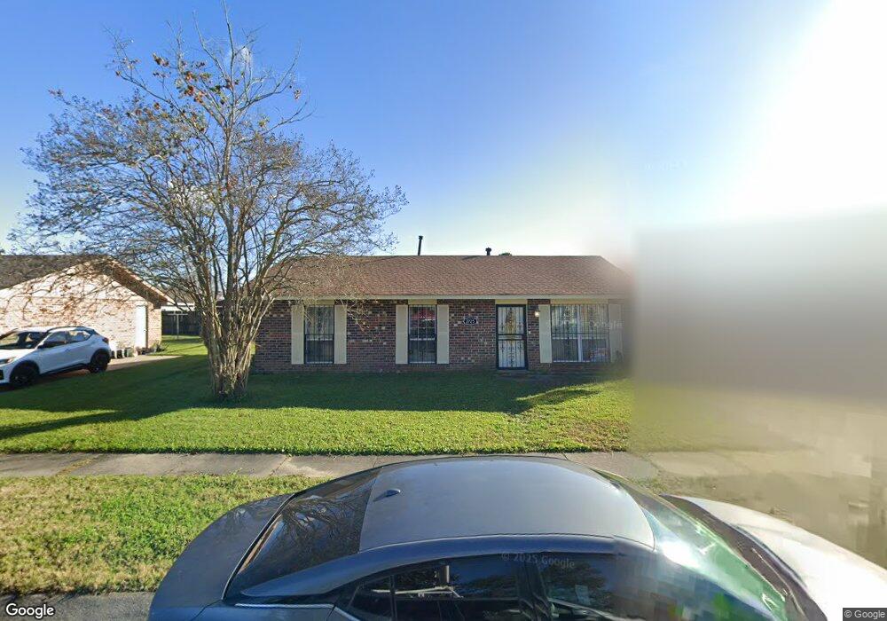 2725 Sieglinde Ct, Marrero, LA 70072 - photo 1