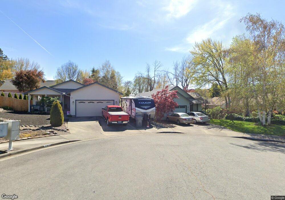 577 NW Buddy Ln, Grants Pass, OR 97526 - photo 1