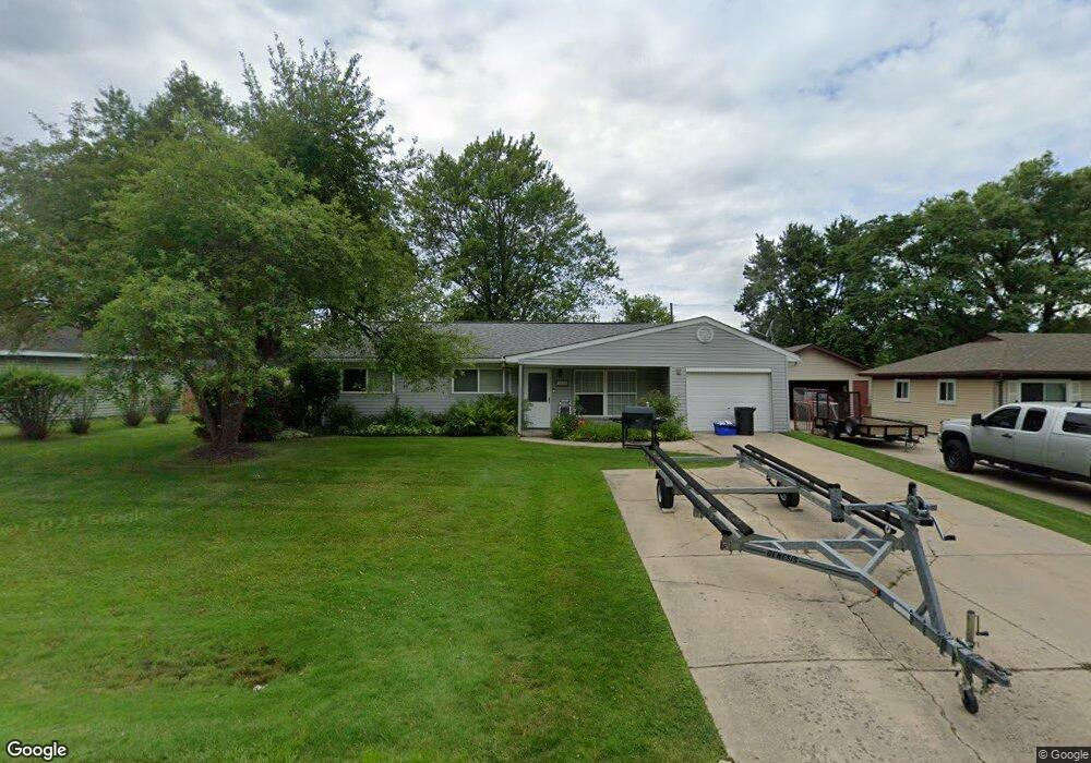 1882 Henbert Rd, West Bloomfield, MI 48324 - photo 1