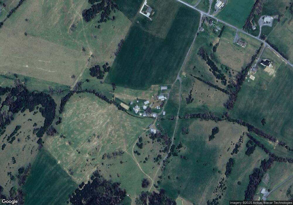 322 Bruebeck Ln, Strasburg, VA 22657 - photo 1