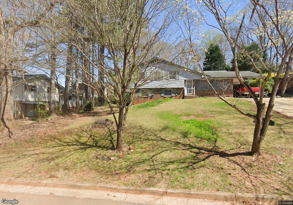 7024 Lodgepole Dr, Morrow, GA 30260 - photo 1