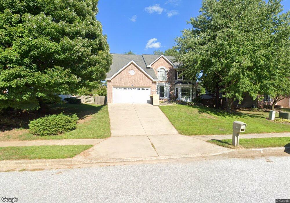 425 Hawkridge Ln, Sykesville, MD 21784 - photo 1