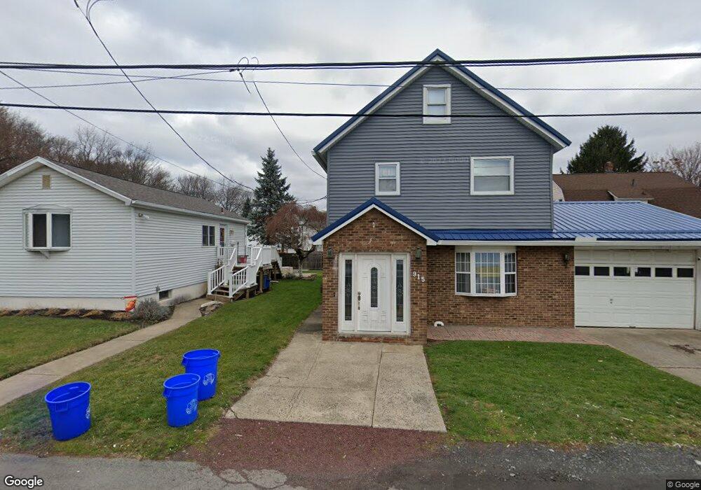 917 Battle St, Scranton, PA 18508 - photo 1
