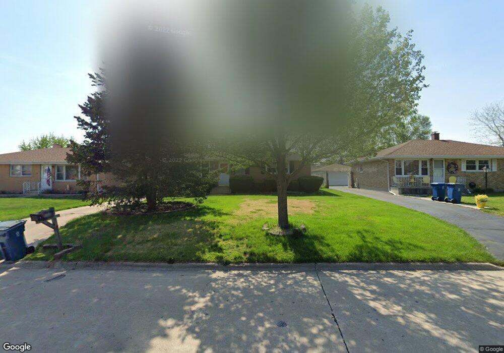 558 N Emroy Ave, Elmhurst, IL 60126 - photo 1
