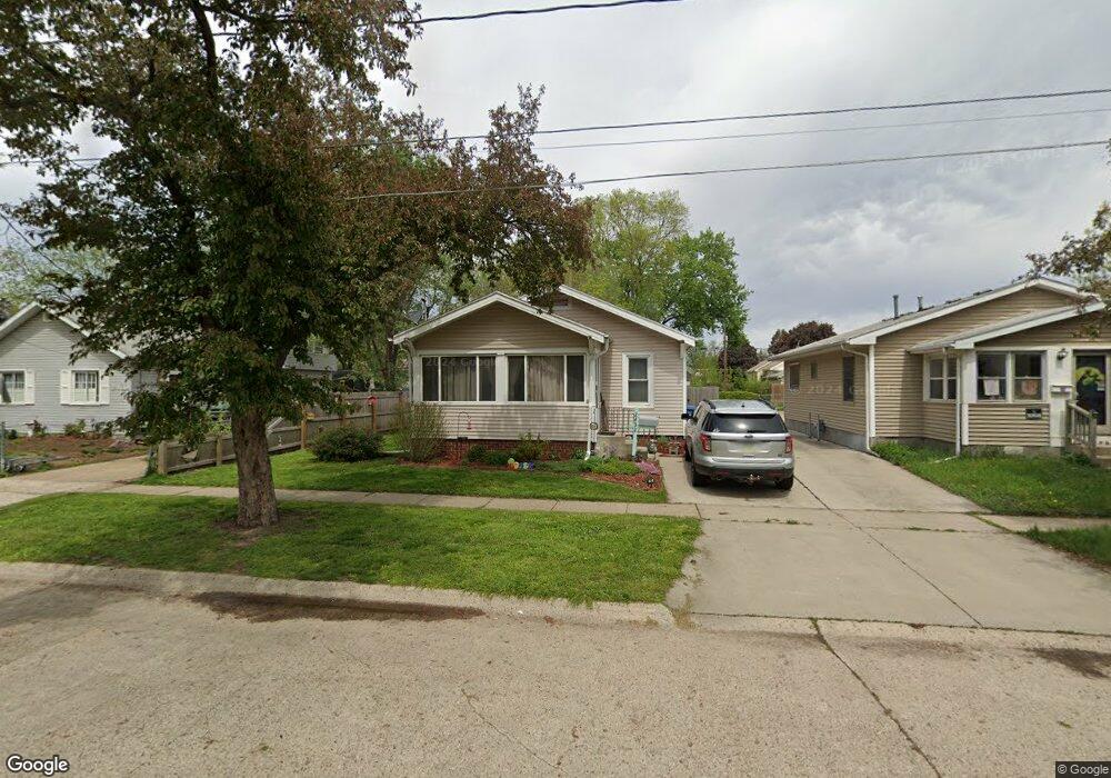 2432 Lyon St, Des Moines, IA 50317 - photo 1