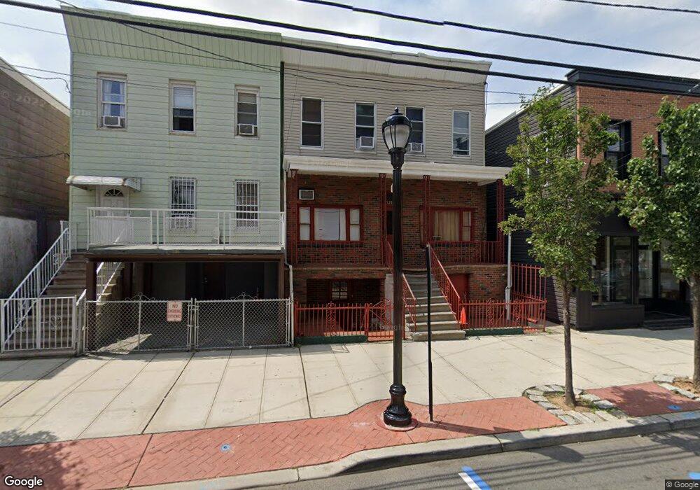 521 22nd St, Union City, NJ 07087 - photo 1