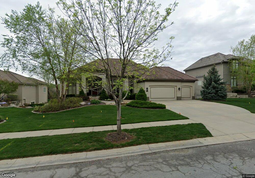 20201 W 92nd St, Lenexa, KS 66220 - photo 1