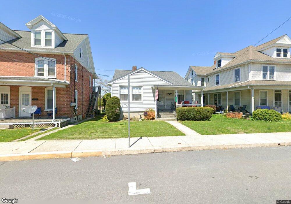 337 E Jackson St, New Holland, PA 17557 - photo 1