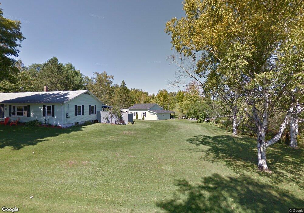 570 Green School Rd, Saint Johnsbury, VT 05819 - photo 1