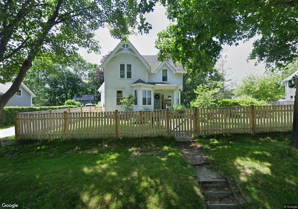 21 Oakdell St, Wakefield, RI 02879 - photo 1