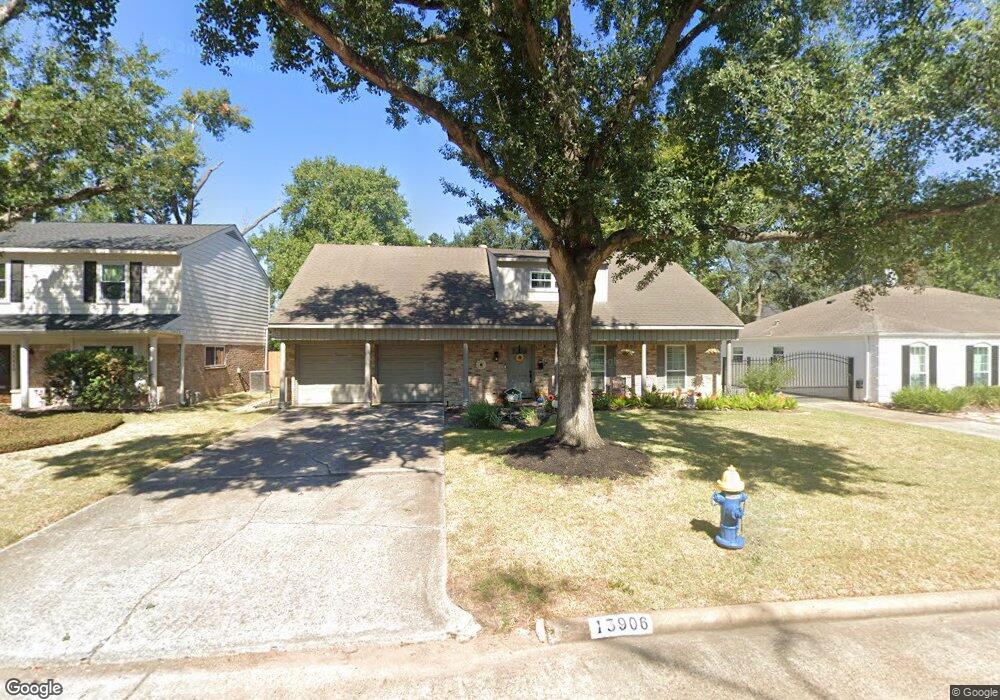13906 Myrtlea Dr, Houston, TX 77079 - photo 1