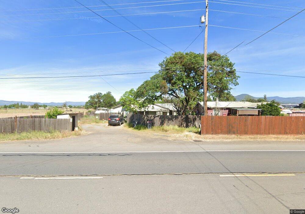 5790 Table Rock Rd, Central Point, OR 97502 - photo 1