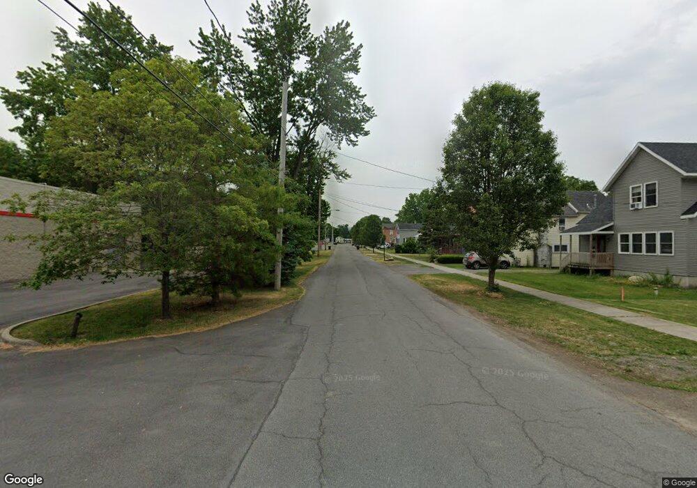 9083 North St, Chittenango, NY 13037 - photo 1