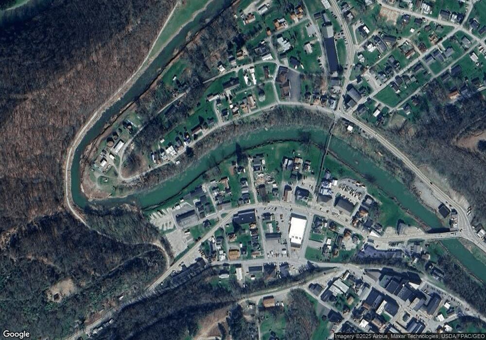 113 Cheuvront Ave, West Union, WV 26456 - photo 1